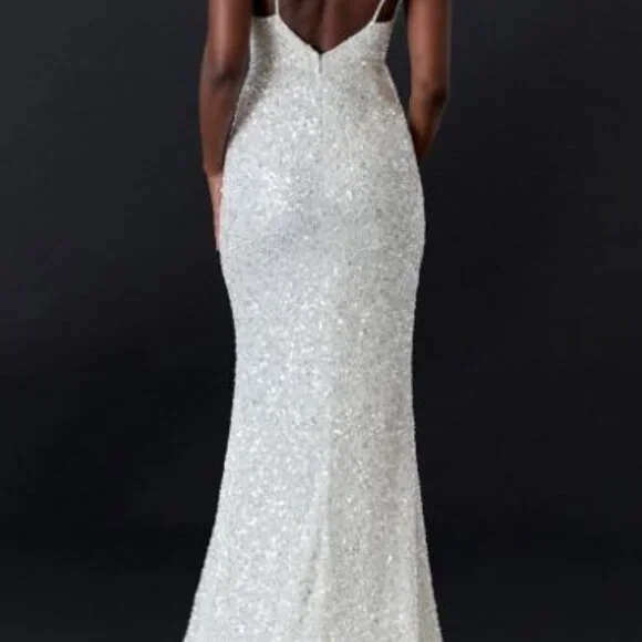 Brand New Size 4 Lotus Threads Brilliance Beaded Crystal Wedding Gown $2200!! - Picture 2 of 4